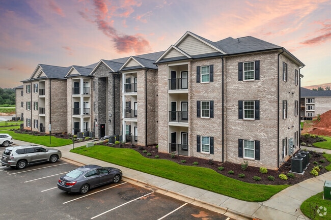 Building Photo - Wedington Place
