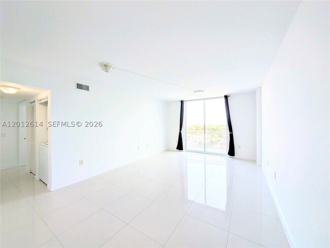 Foto del edificio - 60 NW 37th Ave