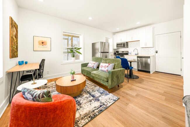 Foto del edificio - 4245 Troost Ave