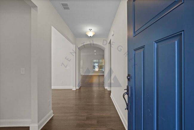 Building Photo - 1251 Northlake Blvd