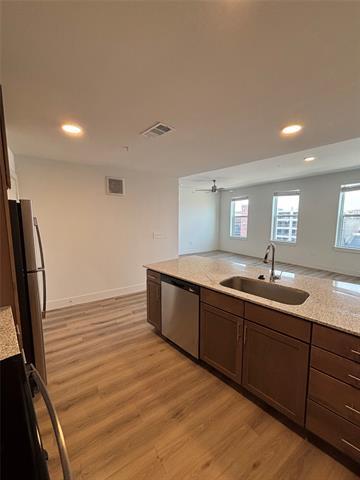 Building Photo - 300 N McDonald St