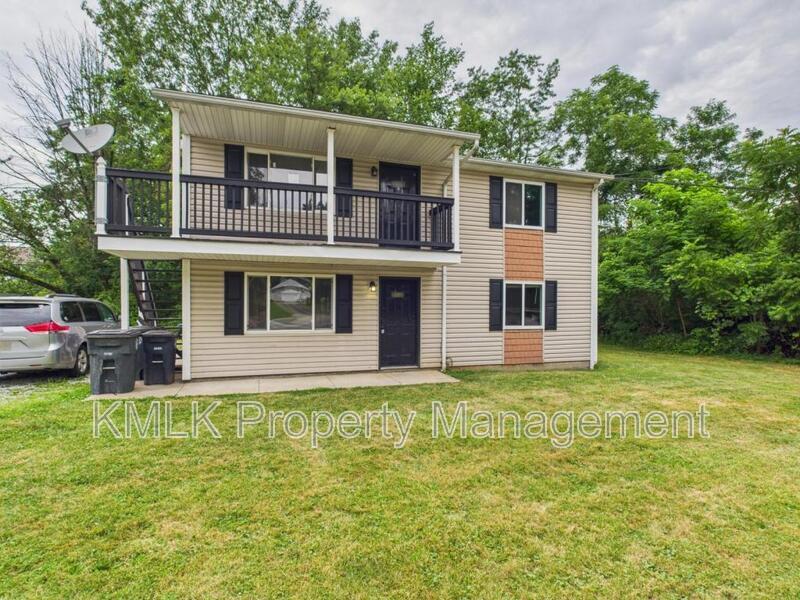 Foto principal - 1837 Faye Rd