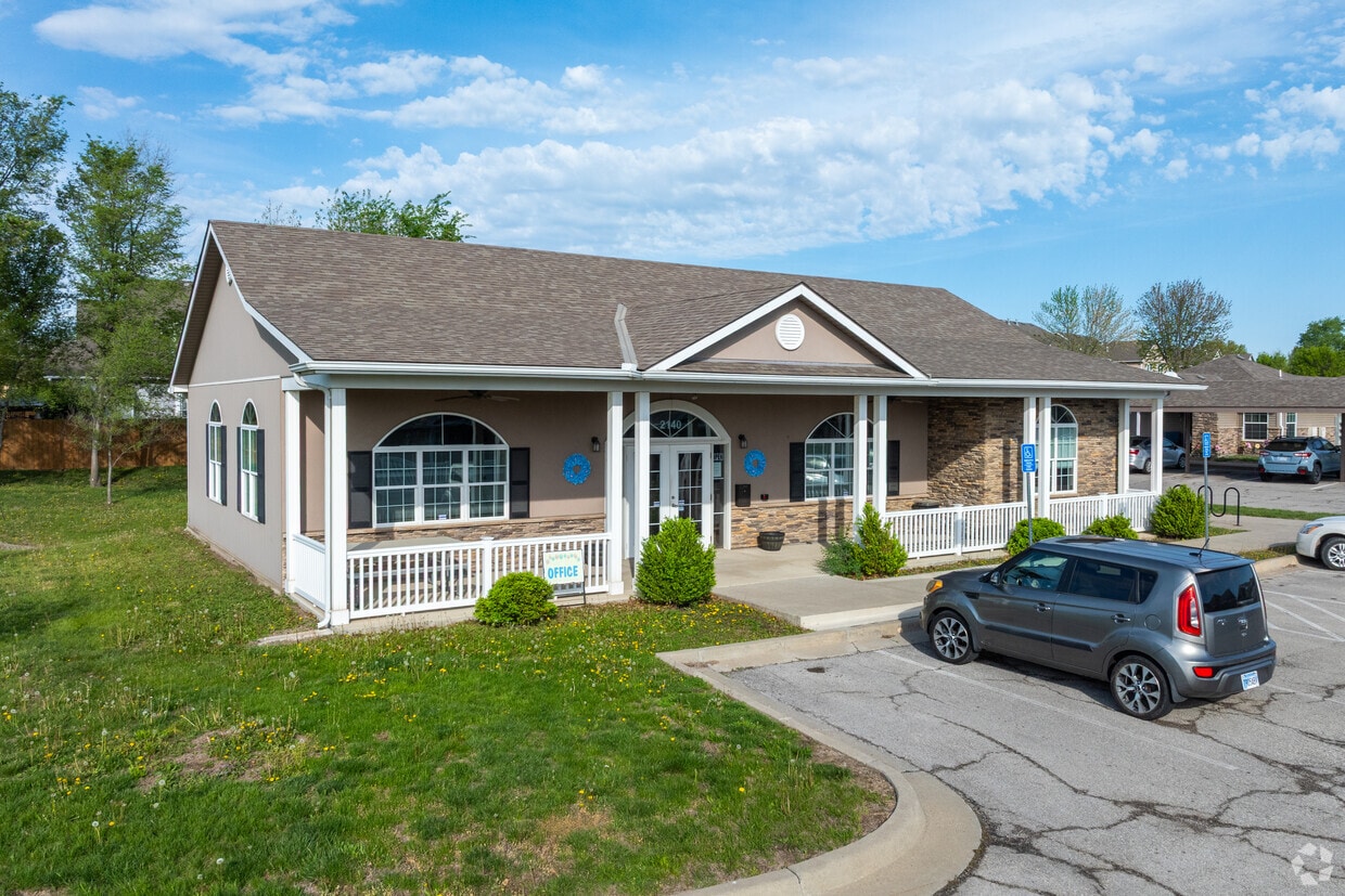 Building Photo - Bethel Estates of Lawrence