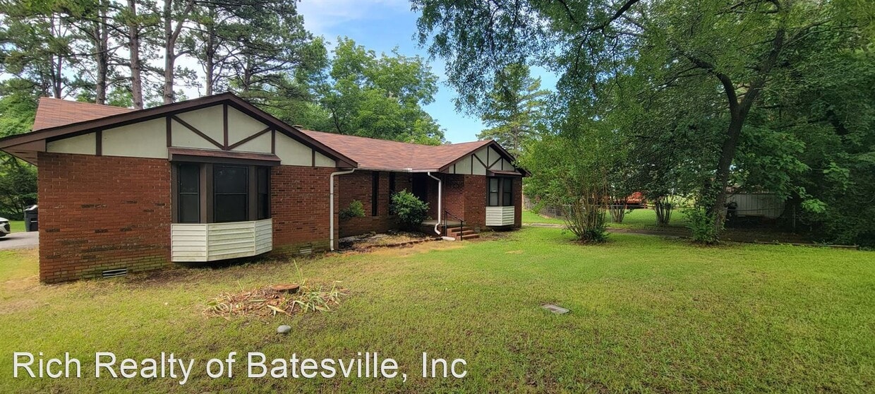 3784 Harrison St, Batesville, AR 72501 House Rental in Batesville, AR