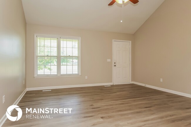 Building Photo - 5375 Candy Cane Ct