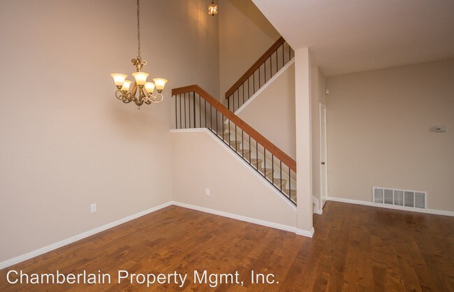 Building Photo - 4 br, 2.5 bath House - 3534 Hastings Dr