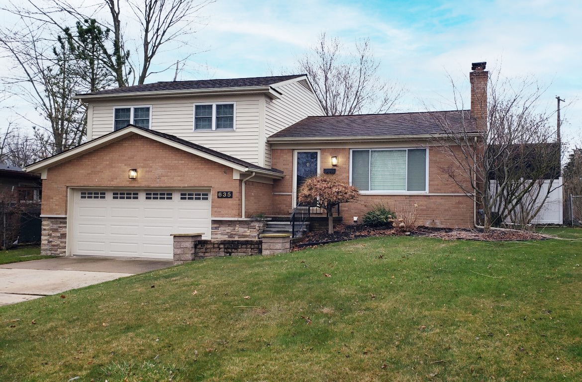 Primary Photo - 635 Cumberland St