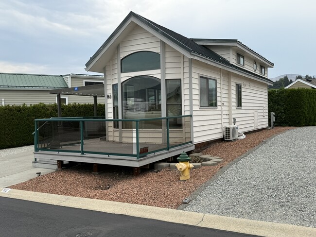 Building Photo - 1000 WA-150
