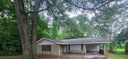 Building Photo - 106 Hillcrest Rd