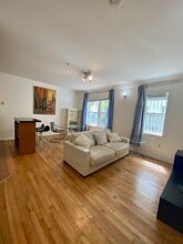 Building Photo - 1521 Lenox Ave