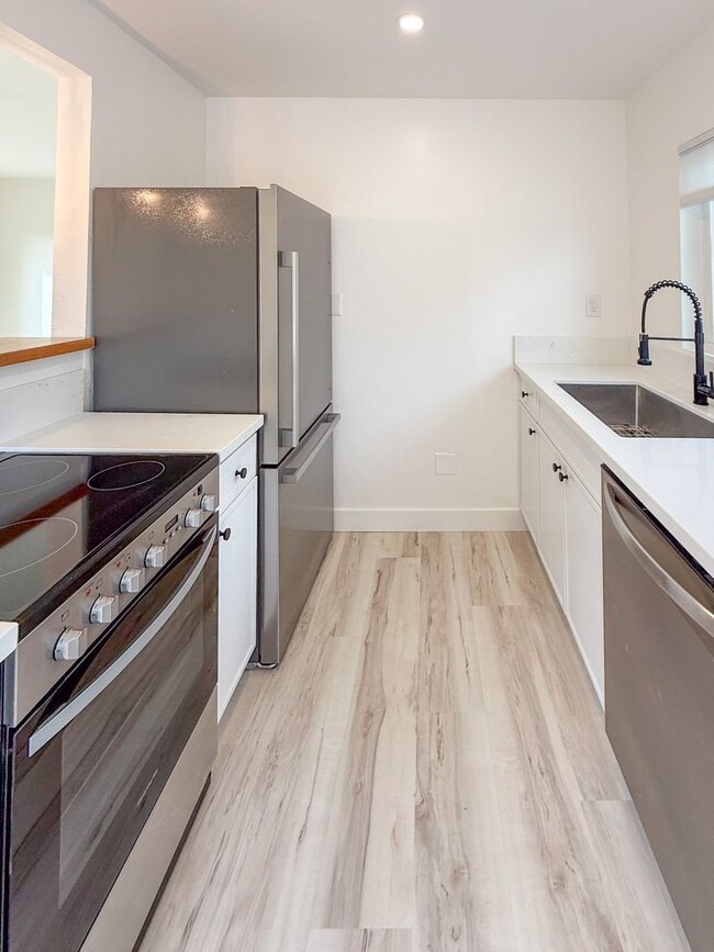 Building Photo - 4211-4219 Jewell