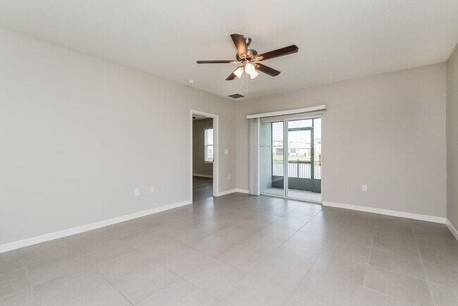 Foto del edificio - 3086 Suncoast Blend Dr