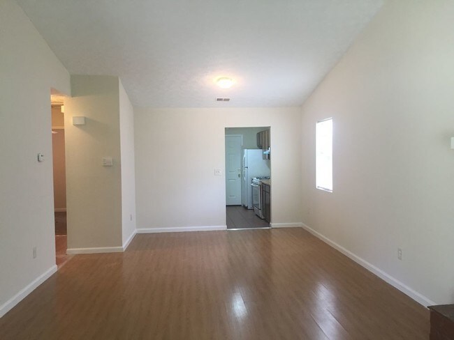 Building Photo - 5436 Glen Haven Dr