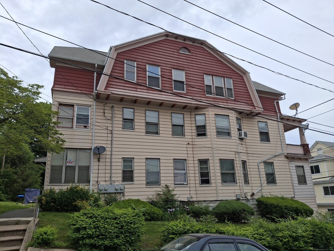 Foto principal - 486 Wilson St