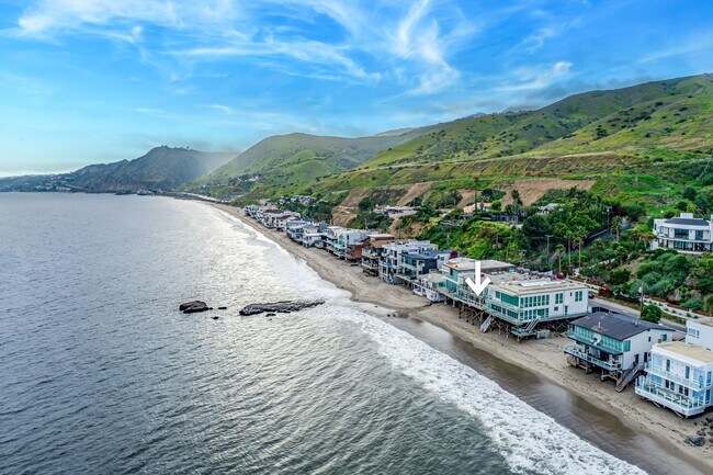 Foto del edificio - 25234 Malibu Rd