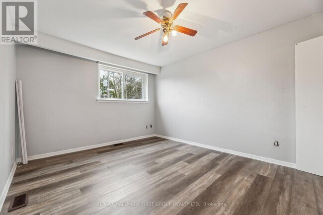 Photo du bâtiment - 361 Linden St