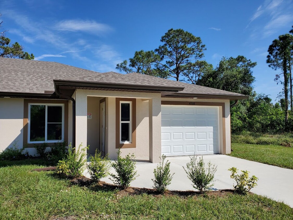 Primary Photo - 3x2 Duplex Unit