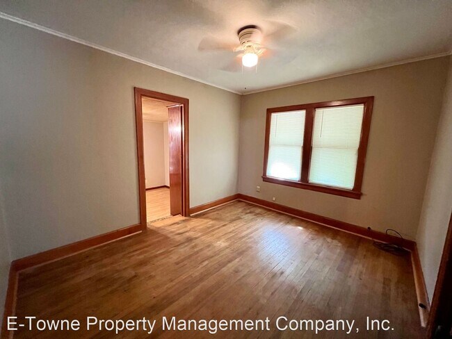 Building Photo - 2 br, 1 bath House - 627 N. 12th