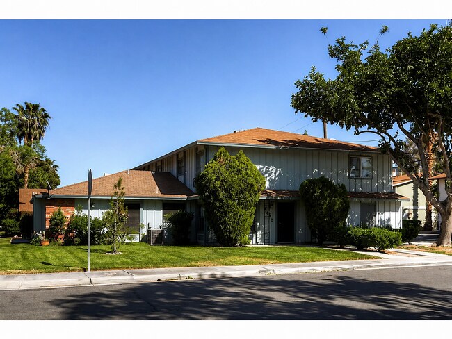 Foto del edificio - Central Las Vegas Condo Close to UNLV