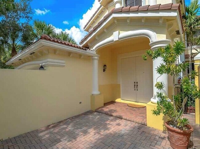Building Photo - 1588 Passion Vine Cir