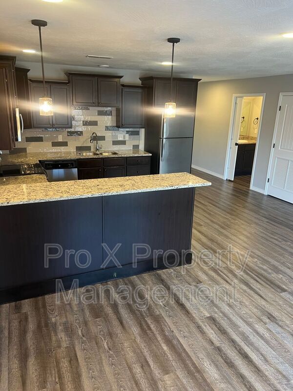 Building Photo - 1306 S Lexington Ave