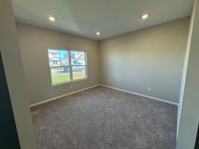 Building Photo - 10229 Arctic Edge Dr