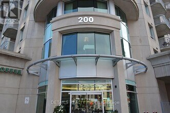 Building Photo - 1701-200-1200 Rideau St