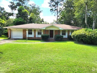 Building Photo - 2318 Vinkara Dr