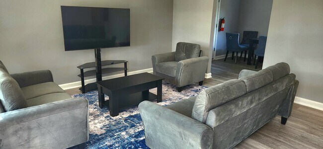 Foto del edificio - 948 White Oak Dr