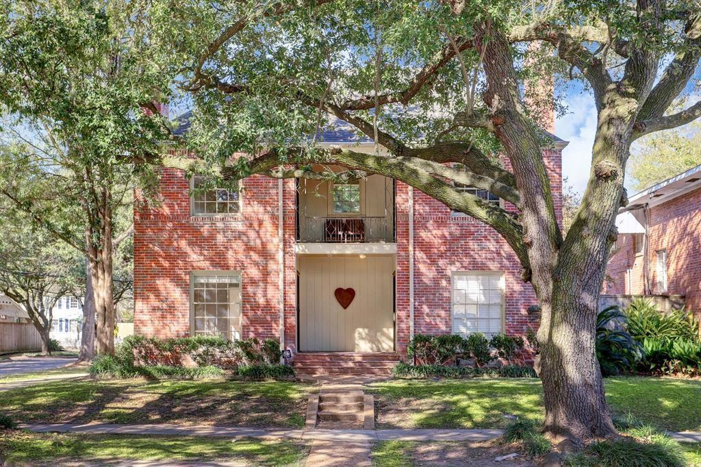 Foto principal - 2134 South Blvd