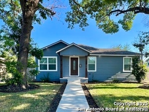 Foto principal - 426 W Wildwood Dr