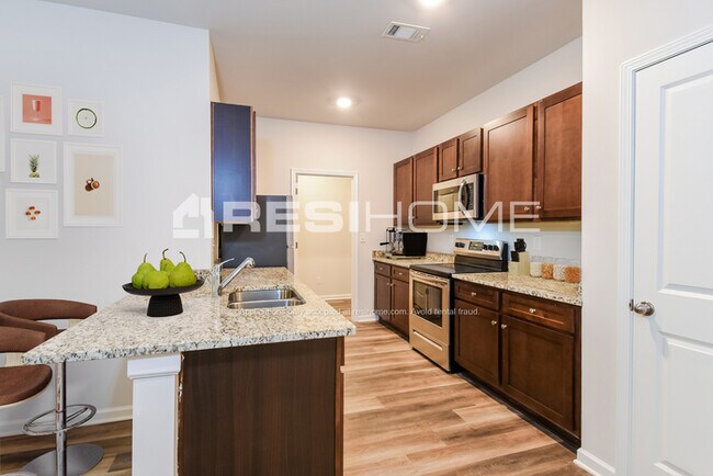 Foto del edificio - 13 Remington Ln