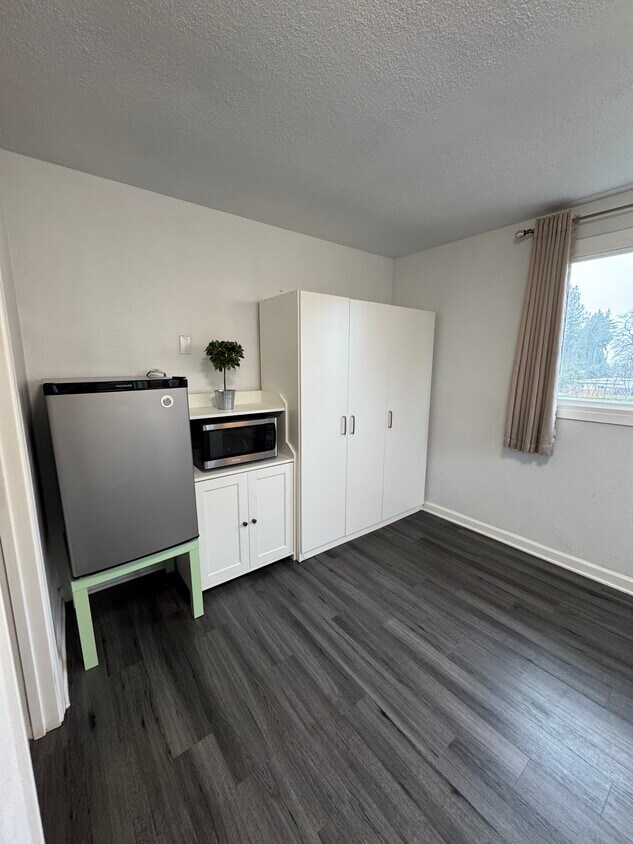 Foto del edificio - 12432 22nd Ave S