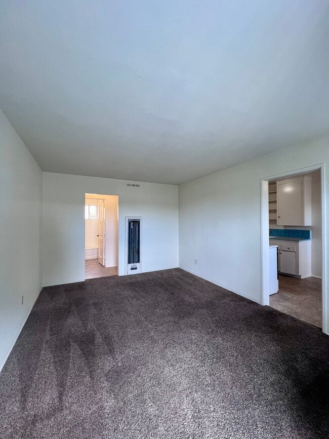 Foto del edificio - 5674 Mildred St