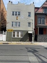 Building Photo - 448 Palisade Ave