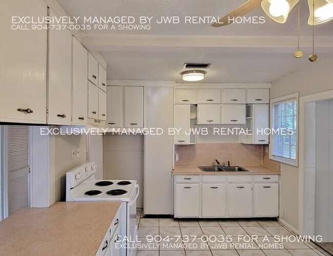 963 Brandywine St, Jacksonville, FL 32208 House Rental in