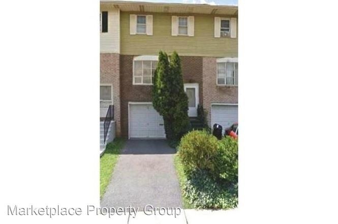 Primary Photo - 3 br, 1.5 bath House - 228 Old Forge Drive