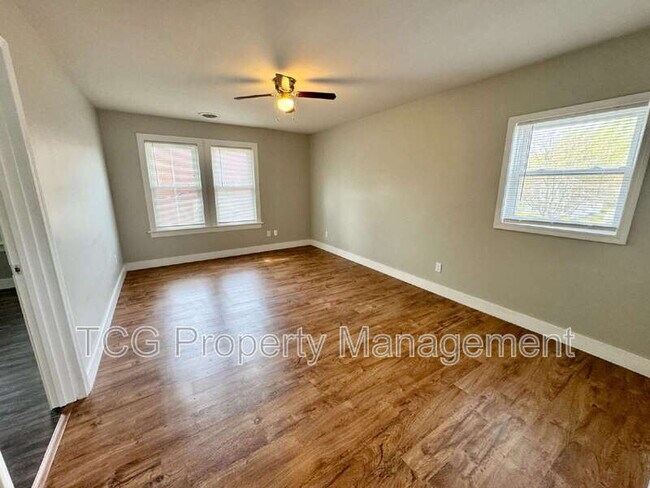 Foto del edificio - 622 Webster St