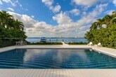 Foto principal - 1065 N Shore Dr