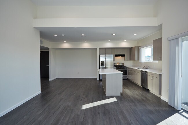 2BR, 2BA - 1252 - The Union Building
