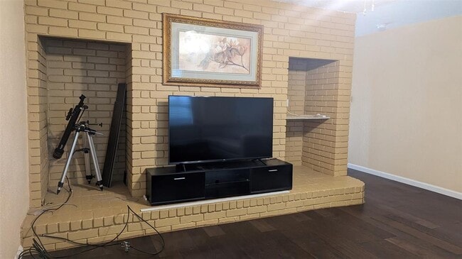 Foto del edificio - 6130 S Pinesap Dr