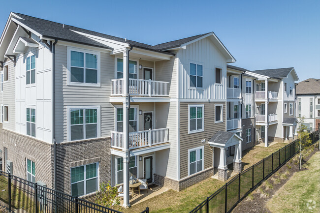 Foto del edificio - City Place at Germantown Apartments