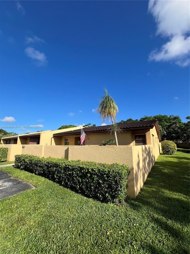 Building Photo - 14801 SW 87th Terrace