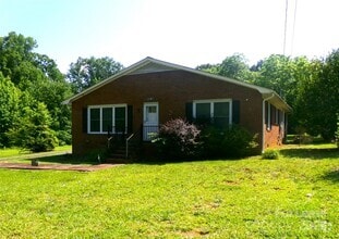 Building Photo - 40119 NC-740