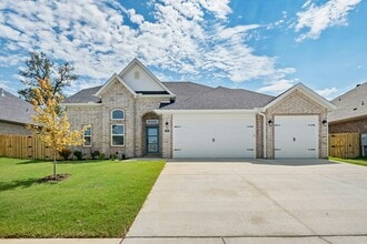 Building Photo - 1361 Sessile Oak Wy