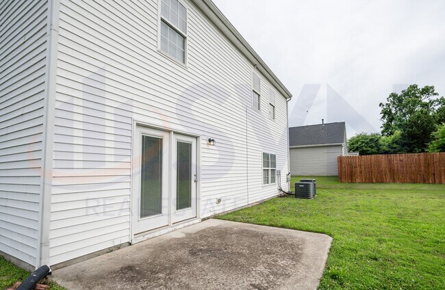 Building Photo - 4815 Hoppers Dr