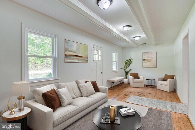 Building Photo - 5865 Websters Way