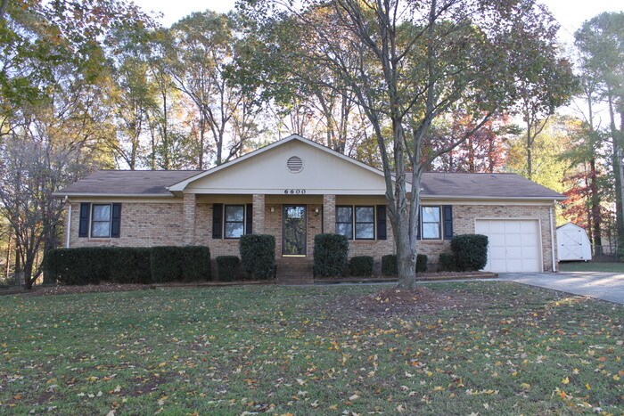 Primary Photo - 6600 Weldon Cr Concord, NC 28027