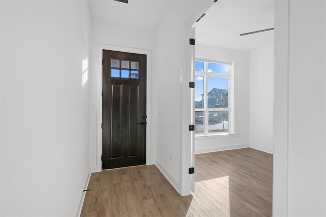 Foto del edificio - 5902 Rangeland Rd