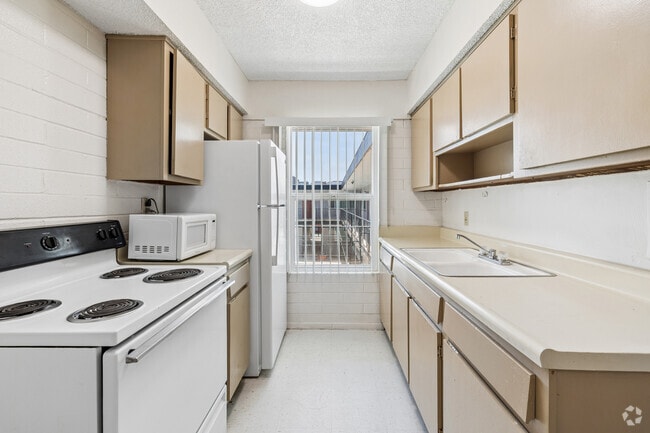 Interior Photo - University Gardens Apartments
